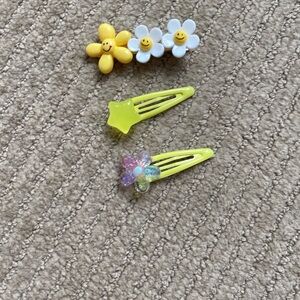 Flower and Star Hair Clips, 3 piece
